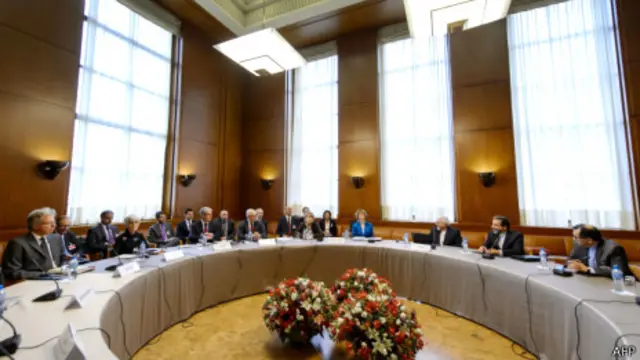 دور قبلی مذاکرات هسته‌ای ایران در فضایی "مثبت" از دید طرفین برگزار شد