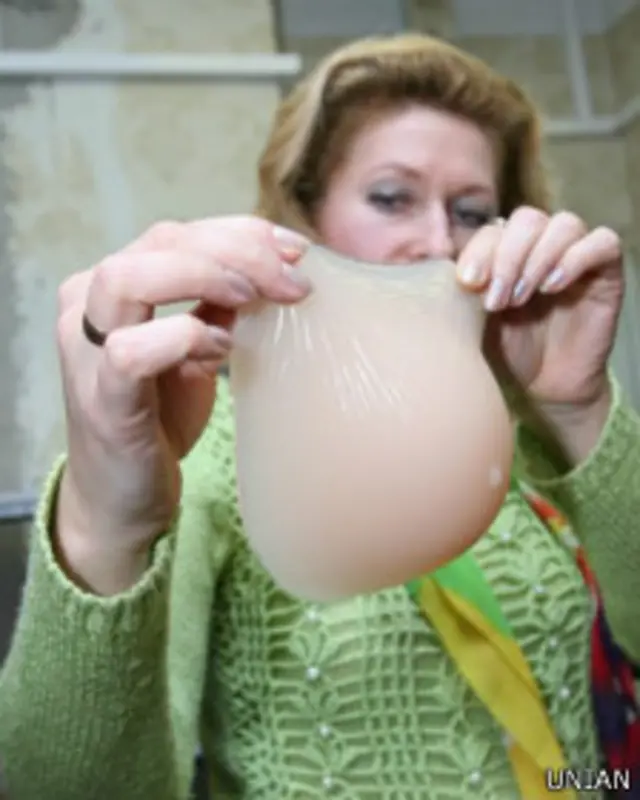 Протез грудей