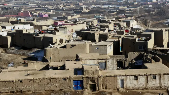 ابتدایی ترین خدمات نیز در این روستاها فراهم نمی شود.