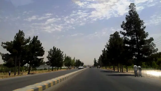 شهر هرات از نظر راه سازی در وضعیت بهتری قرار دارد.