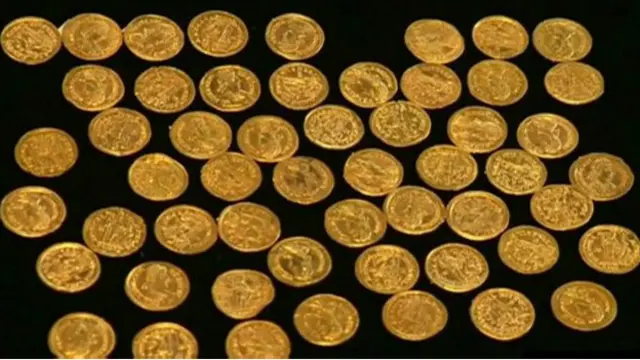 सोने के सिक्के