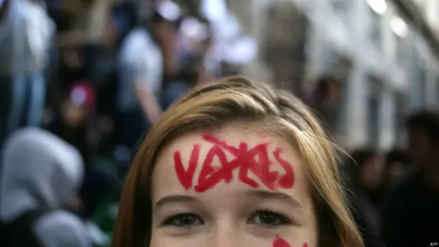 पेरिस छात्र प्रदर्शन