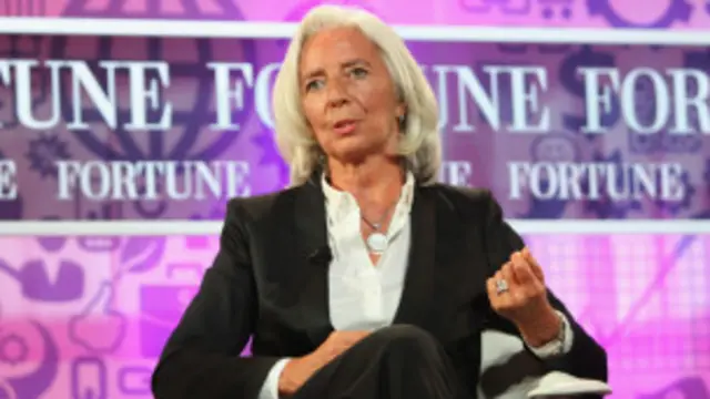 لا يشجع الانكماش الاقتصادي الأفراد على الاستثمار 