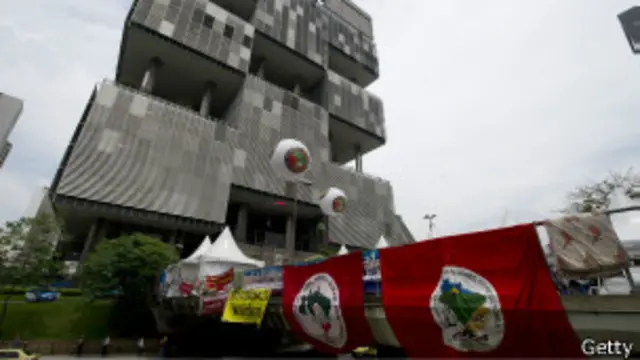Protesto na Petrobras (Foto Getty)