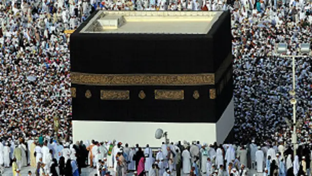 Masu aikin Hajji da Umrah