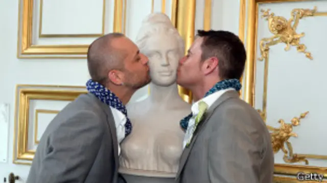 Гей-свадьба во Франции