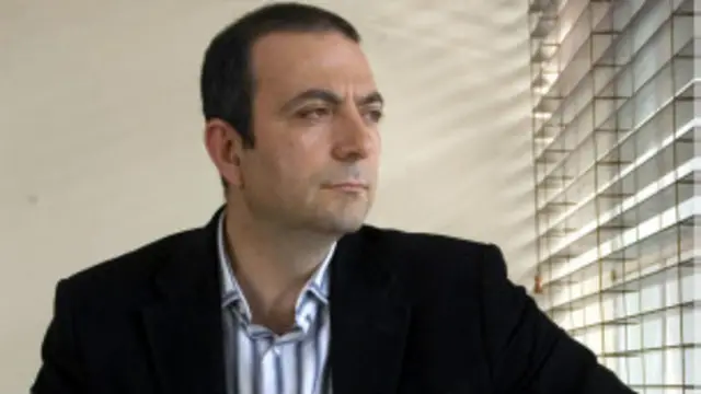 حاول هاني أبو أسعد خلق فيلم عماده الإثارة والتشويق.