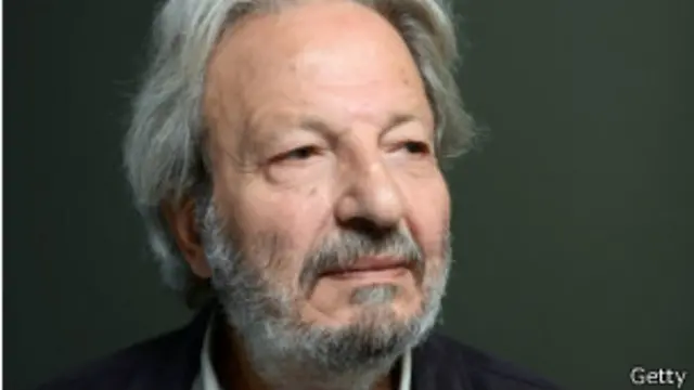 رصد المخرج محمد ملص التحولات الجارية في الواقع السوري. 