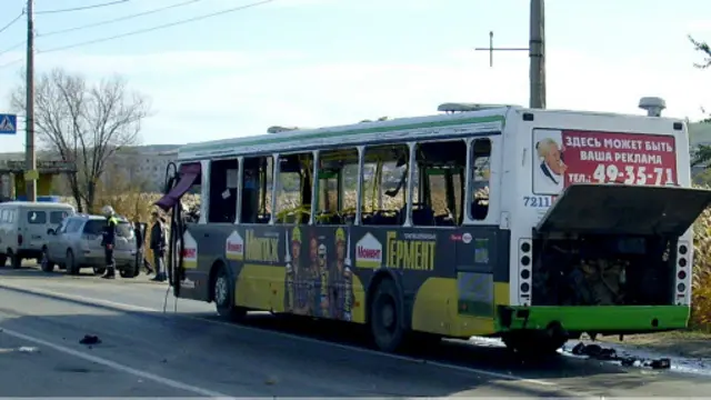 Волгограддаги автобусни аёл киши портлатгани тахмин қилинмоқда