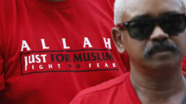 وړاندې د مالیزیا یوې محکمې پر دې خبرې بندیز لګولی و