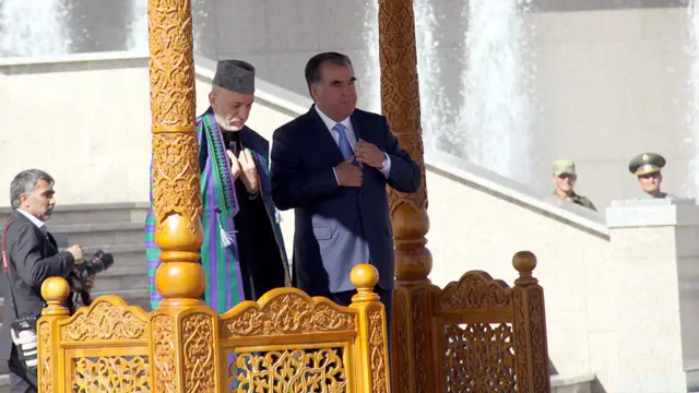 بازدید حامد کرزی از تاجیکستان