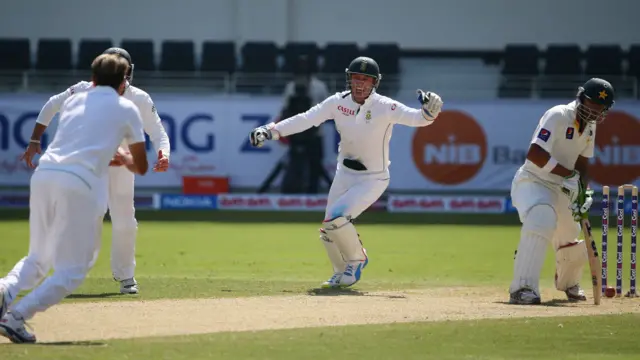 پاکستان کے دوسرے اوپنر شان مسعود عمران طاہر کا پہلا نشانہ بنے