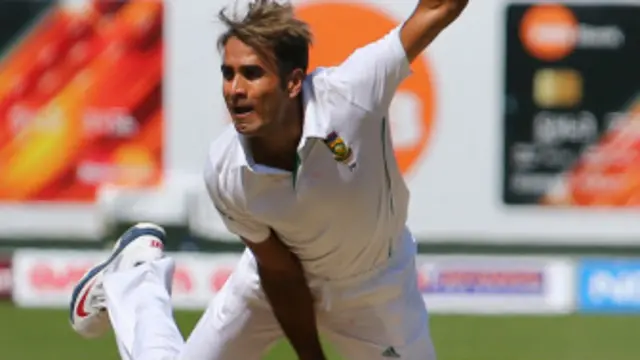 عمران طاہر نے برطانیہ میں بھی قسمت آزمائی کی تھی