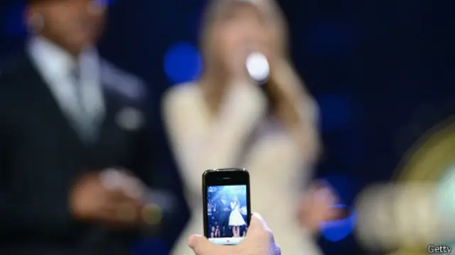 Espectáculo por celular