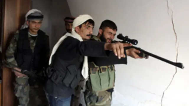 تتواصل الاشتباكات في مناطق عديدة في سوريا