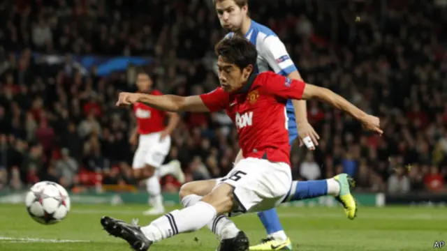 Pemain MU asal Jepang, Kagawa, tampil apik di hadapan pendukungnya.