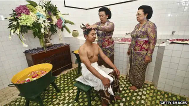 KPH Notonegoro melamar kekasihnya pada Juni tahun ini. 