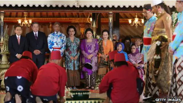 Sejumlah tamu penting turut hadir seperti Presiden Yudhoyono dan Wapres Budiono. 