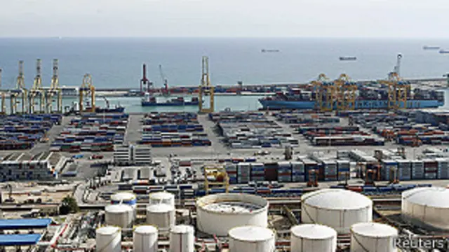 Terminal de carga del puerto de Barcelona