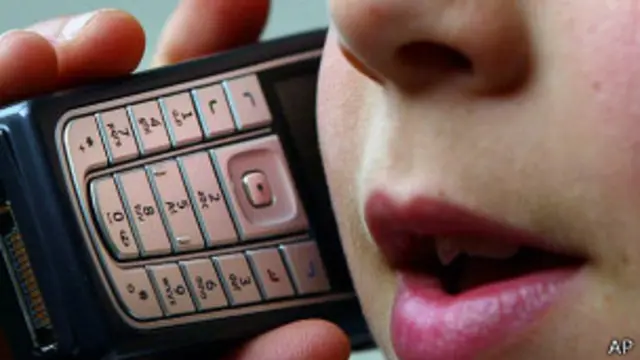 El teléfono, el medio más utilizado para comunicarse