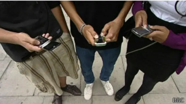 La telefonía, una de las razones del posible colapso