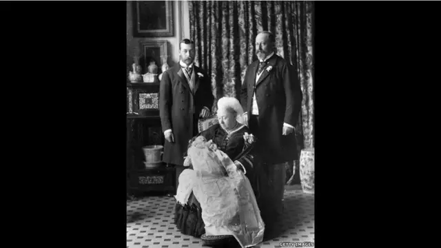 爱德华八世洗礼历史照片