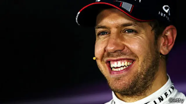 يبدو فيتل على الطريق لإحراز اللقب الرابع على التوالي