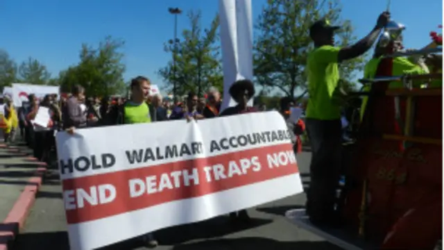 টার্গেট ওয়ালমার্ট (ফটো - আইএলআরএফ)