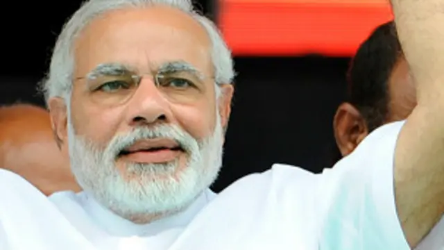 لومړۍ چاودنه سهار نهه نيمې بجې شوې او ورپسې نورې چاودنې شوي