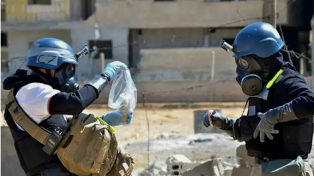 ओपीसीडब्ल्यू के निरीक्षकों ने सीरिया में फैले 23 में 21 ऐसे स्थानों का दौरा किया जहाँ रासायनिक हथियारों को तैयार किया जाता था.