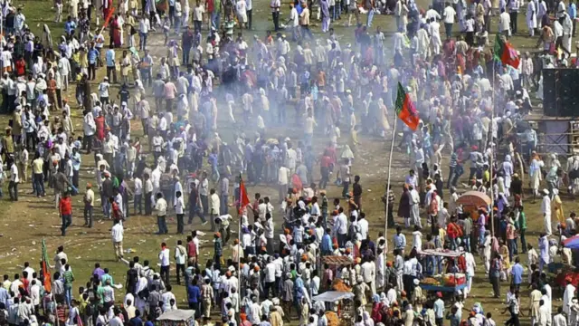 पटना में धमाके, रैली