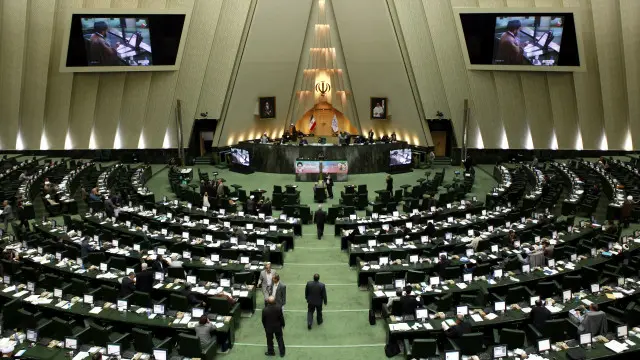 این دومین گزارش سه‌ماهه وزارت خارجه ایران درباره اجرای برجام است.