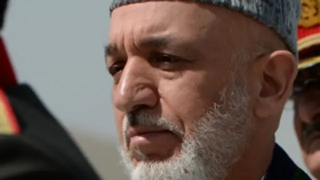 که د افغانستان خلک ډاډه شي، چې له امریکا سره دفاعي او امنیتي سند یې د امنیت سبب کېږي او د افغانستان ملي حاکمیت ته درناوی کېږي، چمتو به شي، چې دغه سند لاسلیک کړي.
ولسمشر حامد کرزی