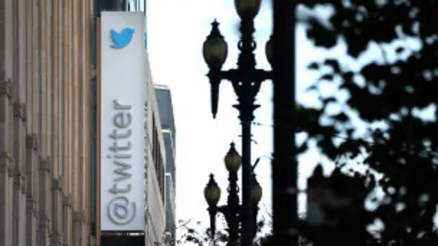تعتبر تويتر أكبر شركة تكنولوجية تتيح أسهمها للجمهور منذ دخول شركة فيسبوك سوق البورصة الأمريكي
