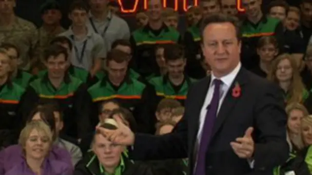 首相卡梅伦：英国人必须有申请工作的基本资格 