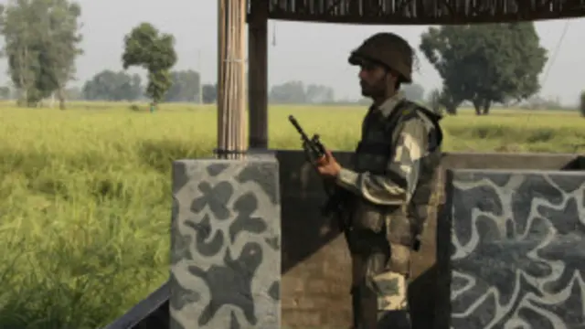 سیالکوٹ کی ورکنگ باؤنڈری پر دونوں ملکوں کی سکیورٹی فورسز کے درمیان گذشتہ چند روز سے فائرنگ کا تبادلہ جاری ہے