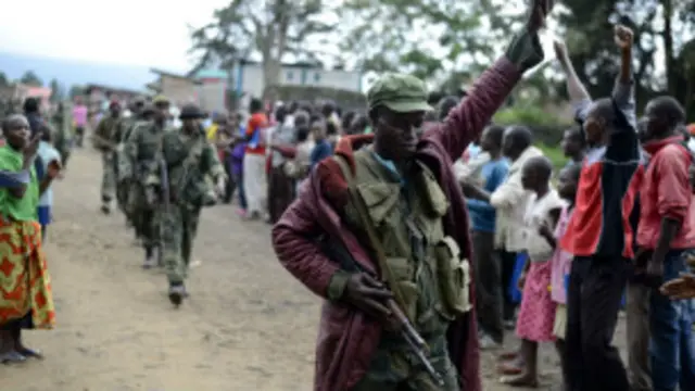 विशेष सैन्यबलले विद्रोहीहरूलाई तीनको अनतिम पकडक्षेत्र, एउटा डाँडाको टुप्पोबाट भगाएका थिए