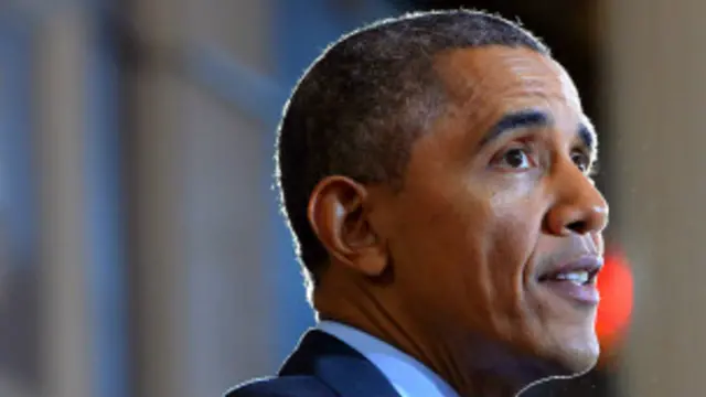 Tổ̉ng thống Obama