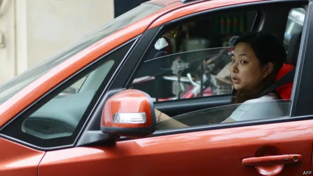 चीन महिला ड्राइवर