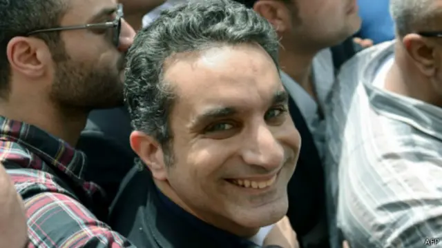 باسم یوسف به نشر اکاذیب متهم شده است