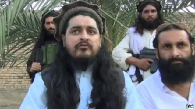 حکیم الله محسود رهبر طالبان پاکستان که در حمله هواپیماهای بی سرنشین کشته شد