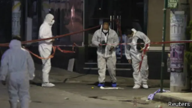 Ataque a la sede del partido Amanecer Dorado en Grecia