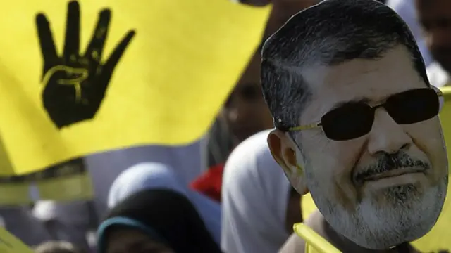 حامیان آقای مرسی خواستار برگزاری راهپیمایی در حمایت از او شده اند