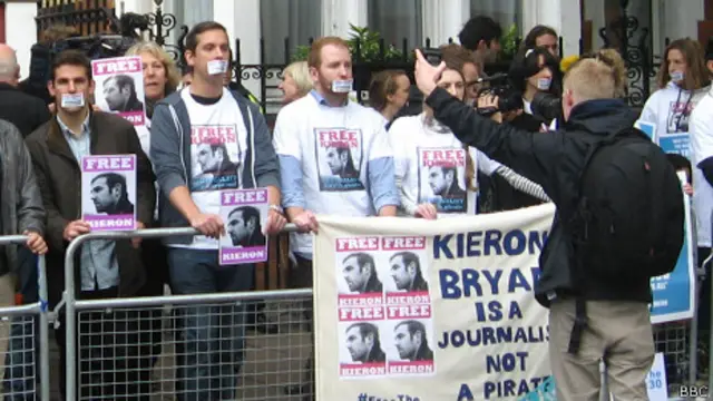 Протест против задержания команды "Арктик Санрайз"