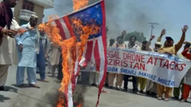 پاکستان میں ڈرون حملوں کے خلاف کئی بار احتجاجی مظاہرے ہو چکے ہیں