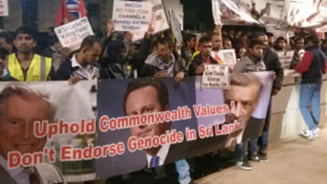 අගමැති කාර්යාලය ඉදිරිපස උද්ඝෝෂණය