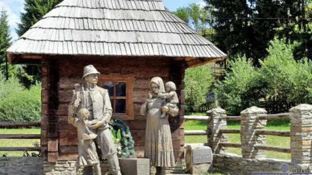 Пам'ятник заробітчанам