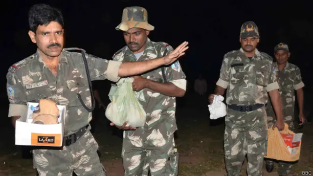 जब्त किए गए बम