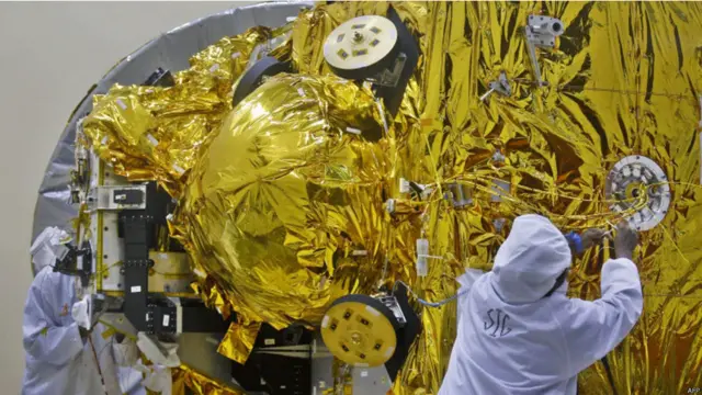 اس مشن پر کُل چار ارب پچاس کروڑ روپے کے اخراجات آئے ہیں۔