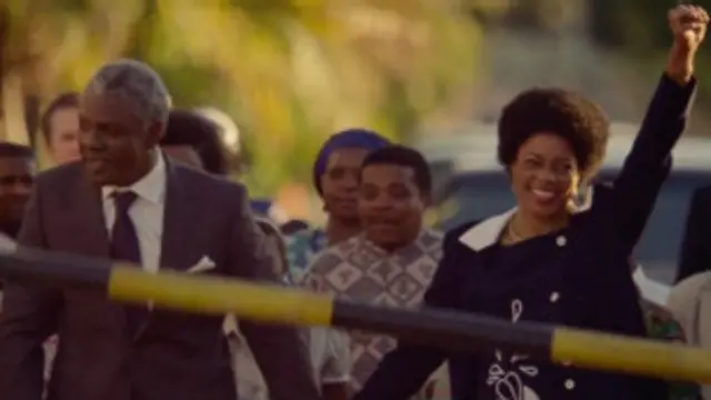 أصداء على فيلم يتناول قصة حياة نيلسون مانديلا